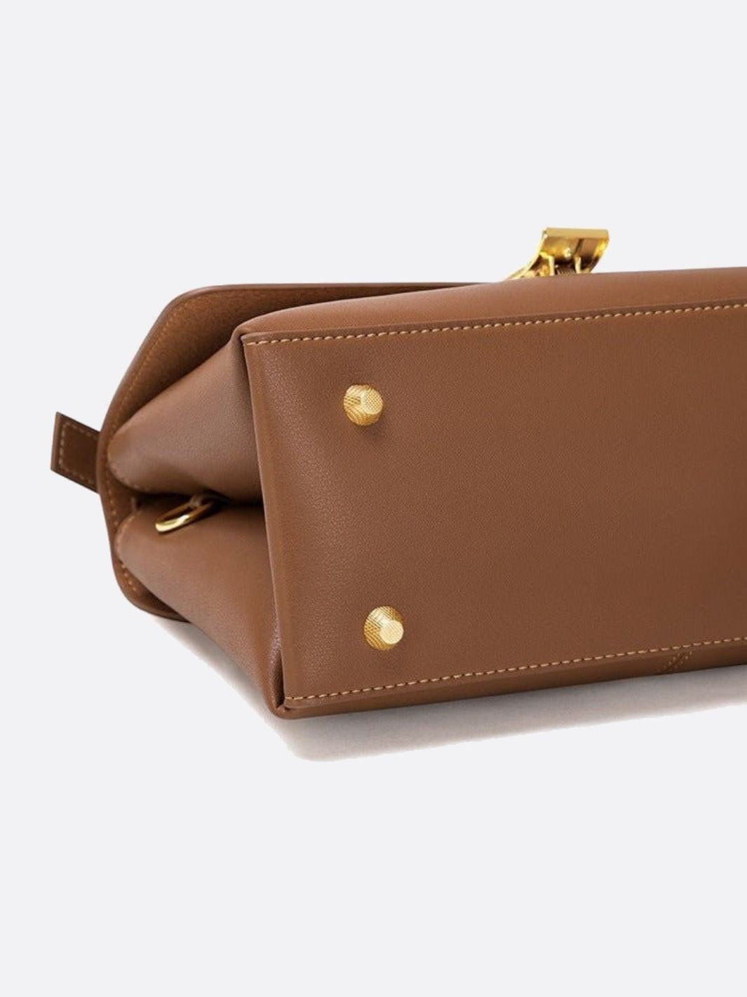 Trapeze leather handbag 