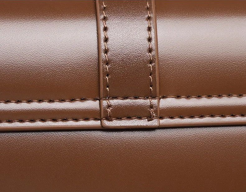 Vintage baguette bag
