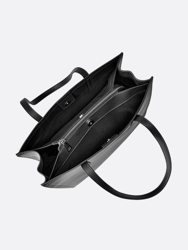 Leather shoulder bag